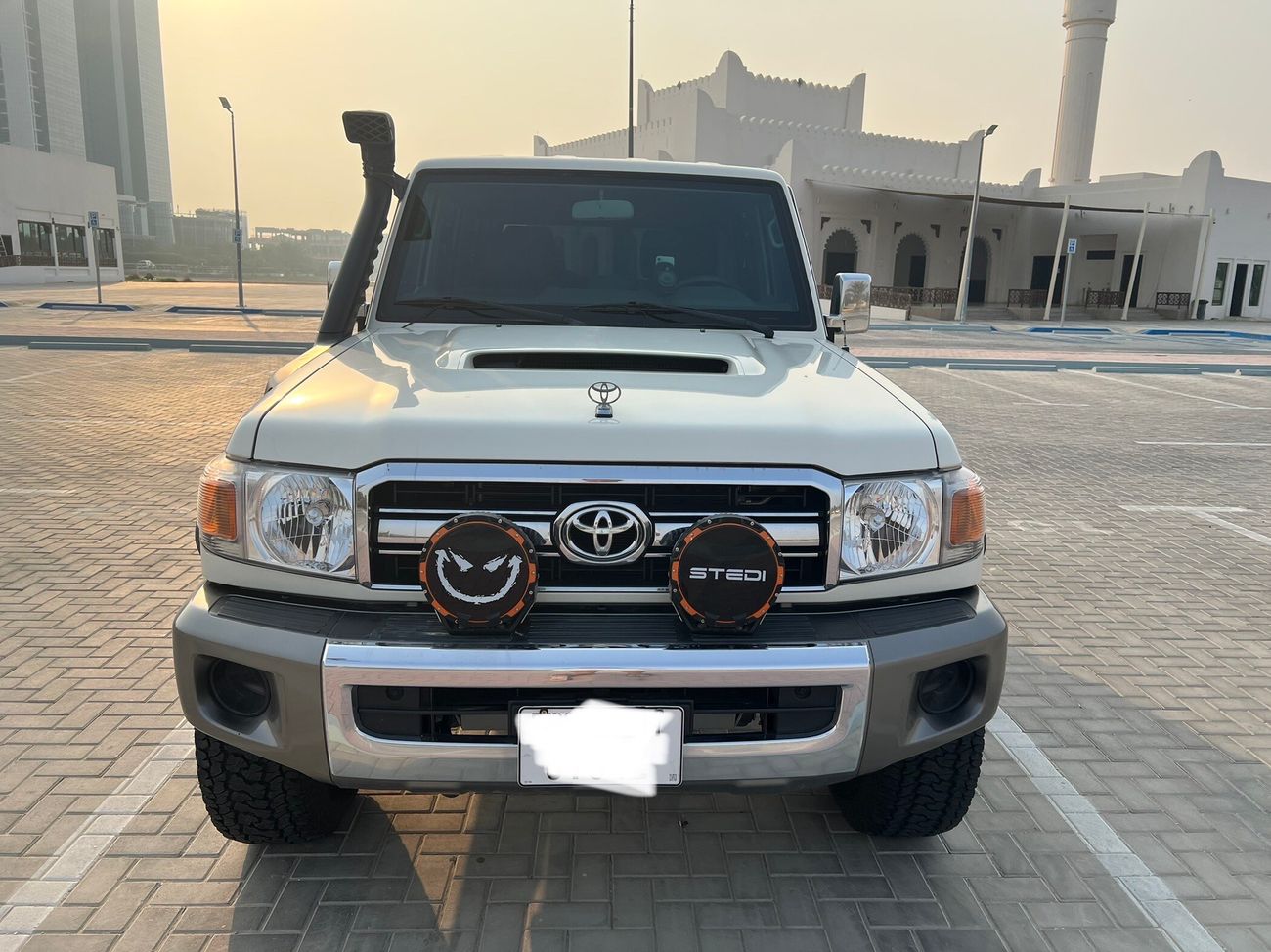 تويوتا لاند كروزر 70