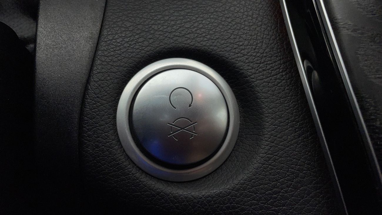 مرسيدس بنز C 200 AMG SPORT PACKAGE 2 | بدون دفعة مقدمة | اختبار القيادة في المنزل