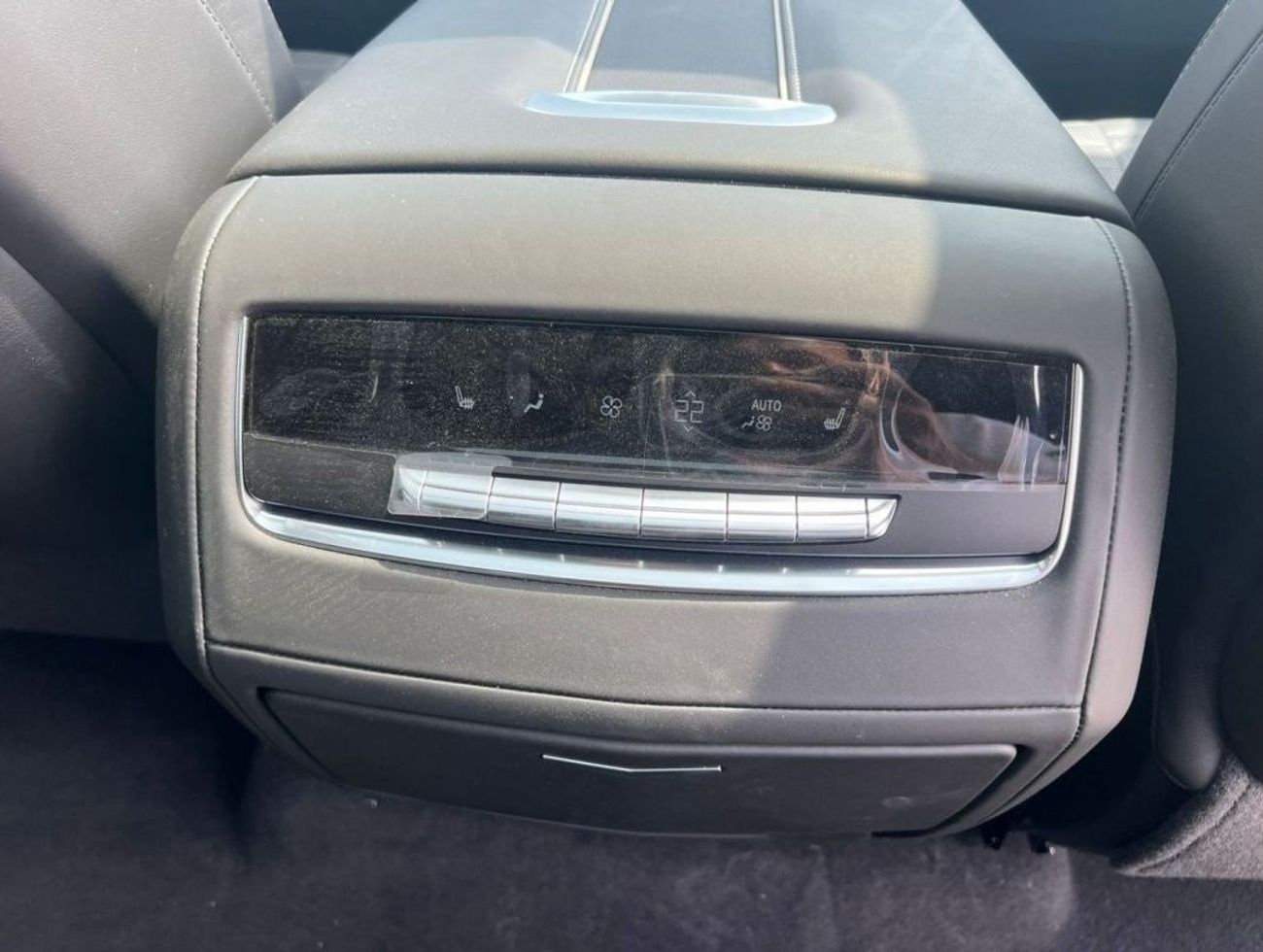 Cadillac Escalade Cadillac Escalade 2023 Premium Sport Luxury  PTR