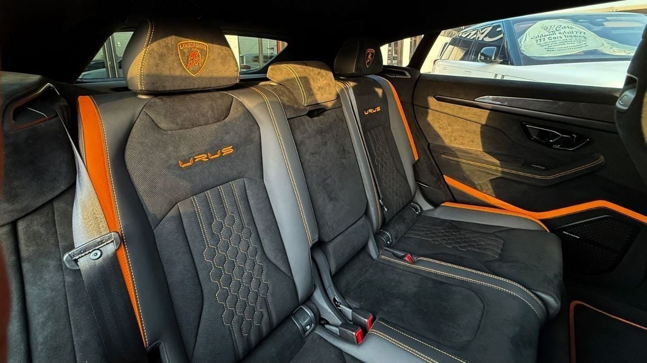 Lamborghini Urus 4.0T V8 Performante LAMBORGHINI URUS Performante -  4.0T V8 - 2024 - DEALER WARRANTY