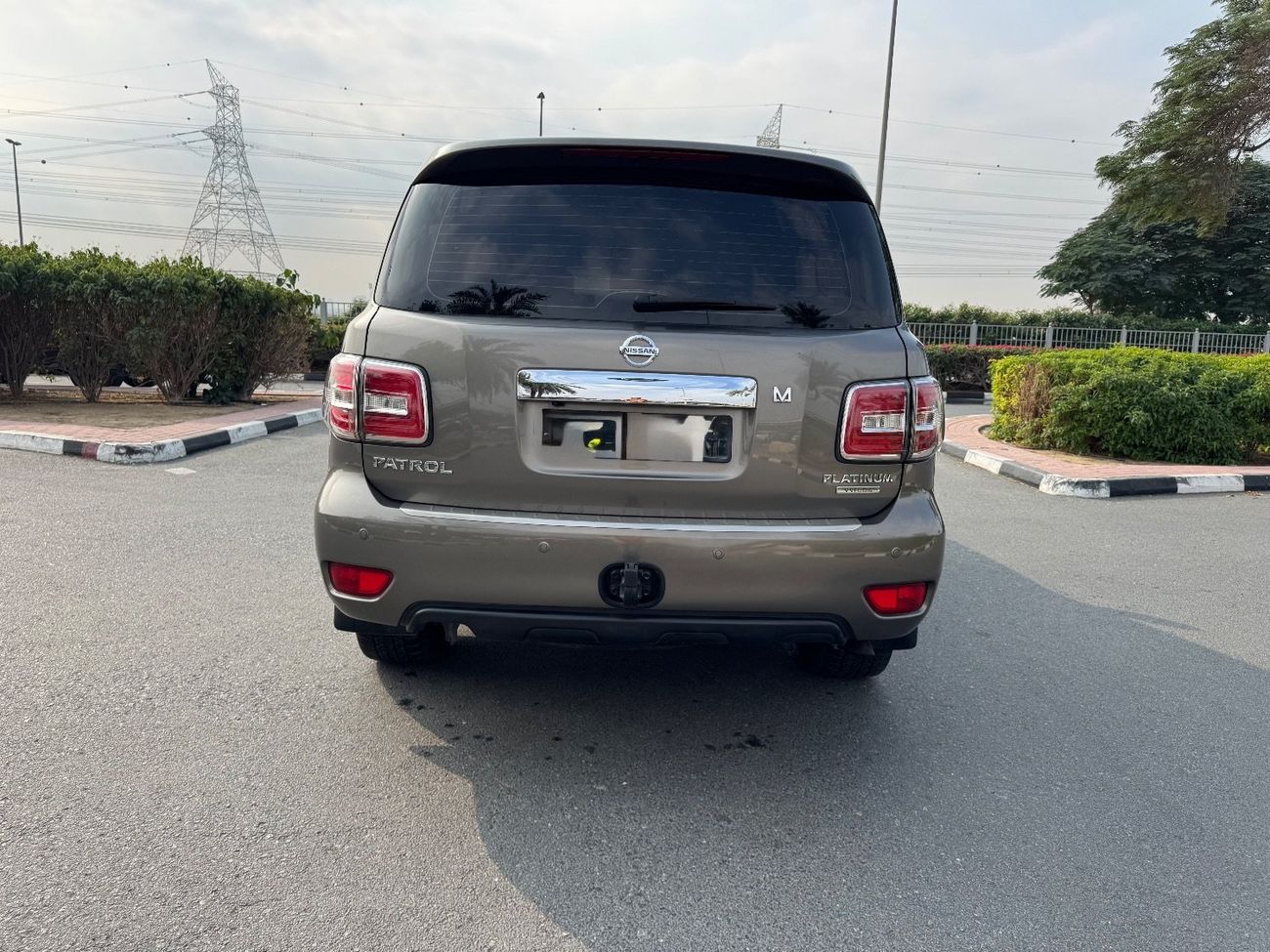 نيسان باترول LE Platinum 5.6L