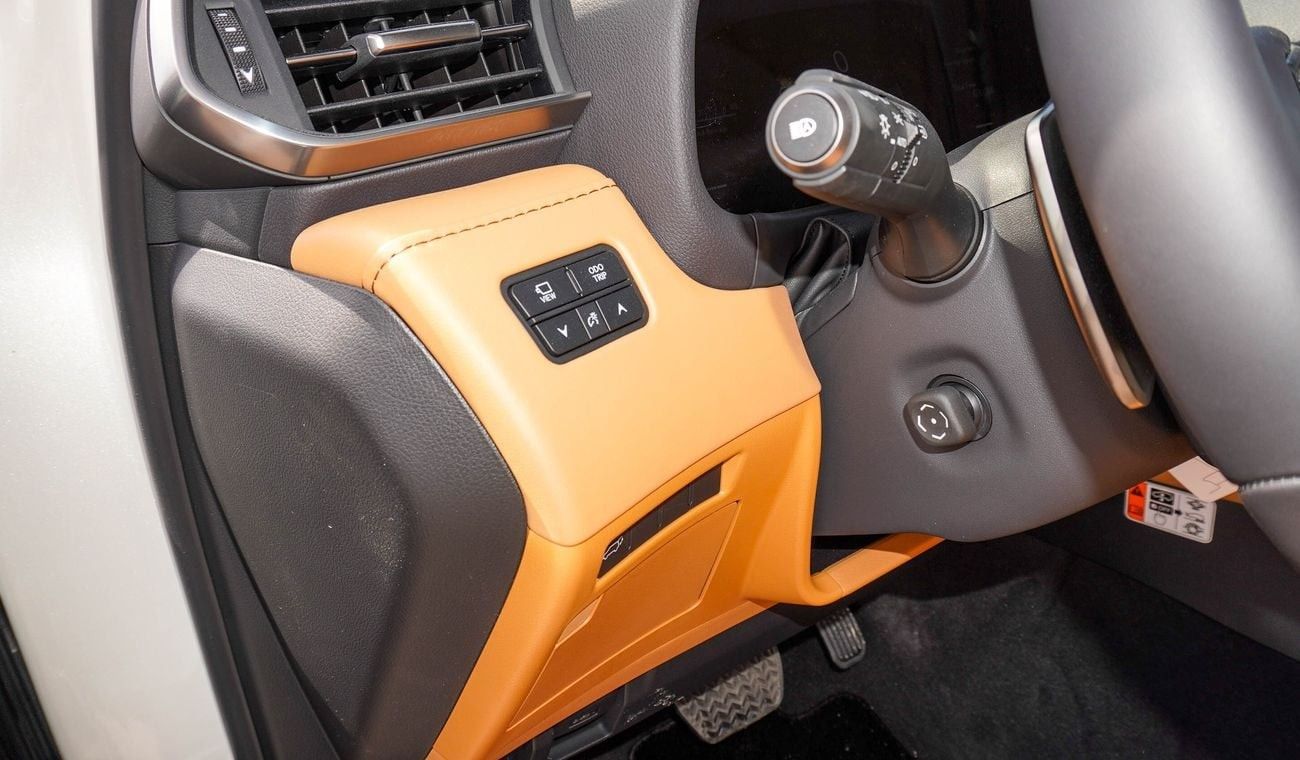 لكزس LX 600 3.5L V6