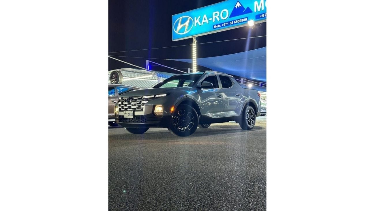 Hyundai Santa Cruz car in perfect condition, 2022 with engine capacity 2.5 4wd pickup