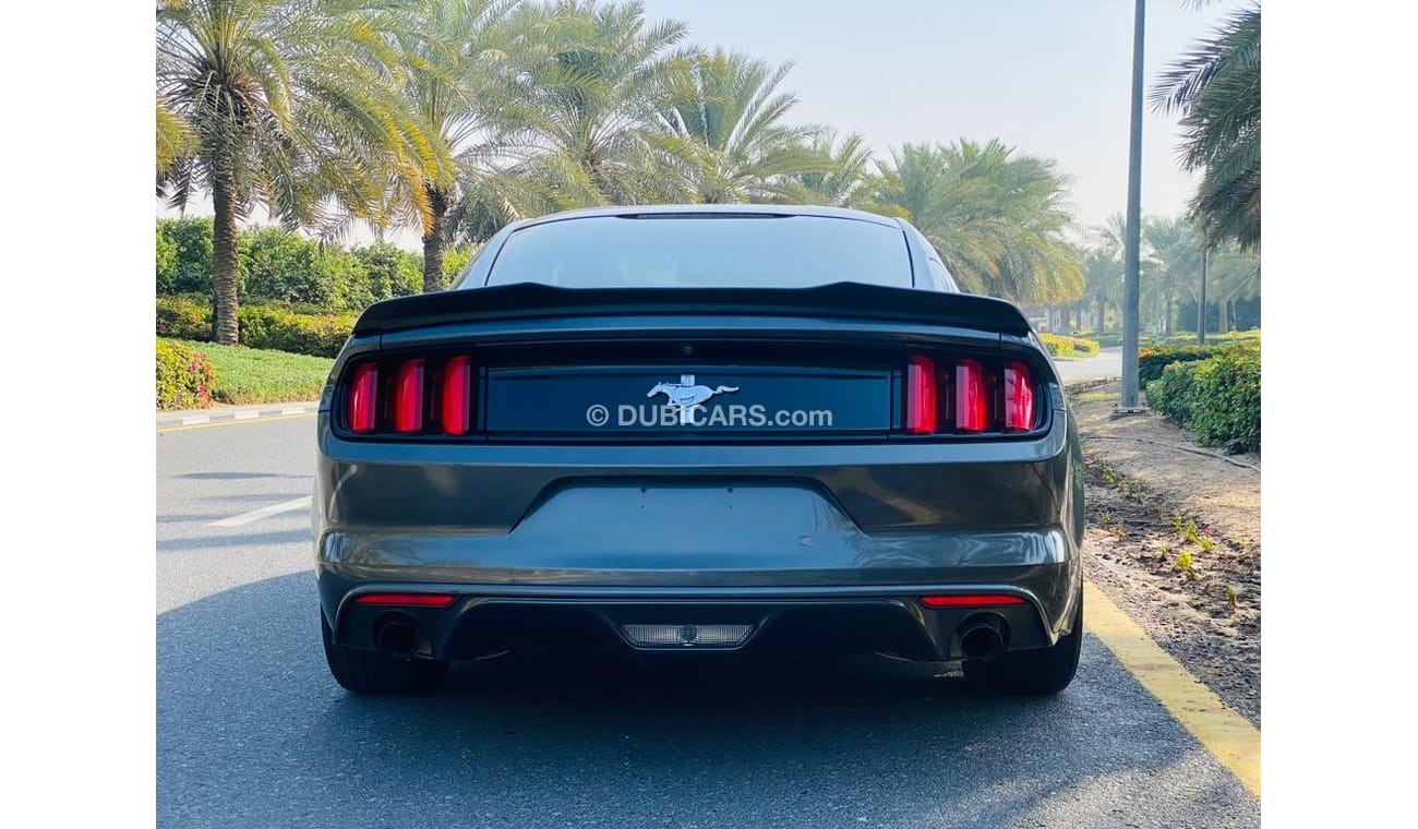 فورد موستانج Std فورد موستنج 2016 وارد بحاله ممتازه 6 سليندر