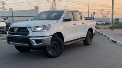 تويوتا هيلوكس SR5 | 2.4 L | 4WD | with power window | Brand New