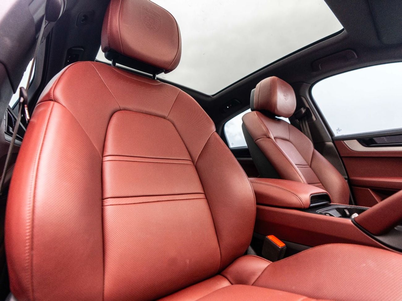 Porsche Cayenne Base Coupe