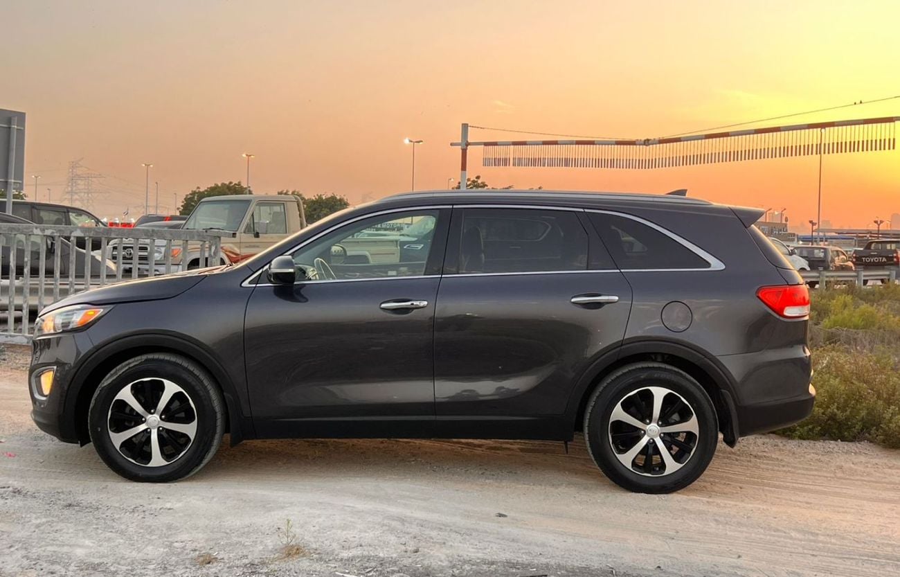 كيا سورينتو 2018 Kia Sorento Ex MidOption Full Automatic - 3.3L V6 - Rear Camera & Sensor - Leather  Seat - Auto