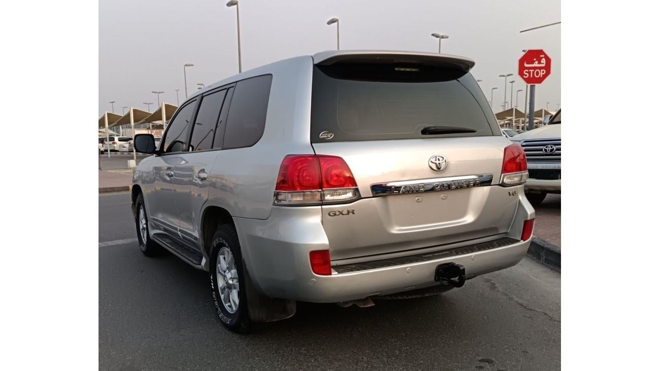 تويوتا لاند كروزر
