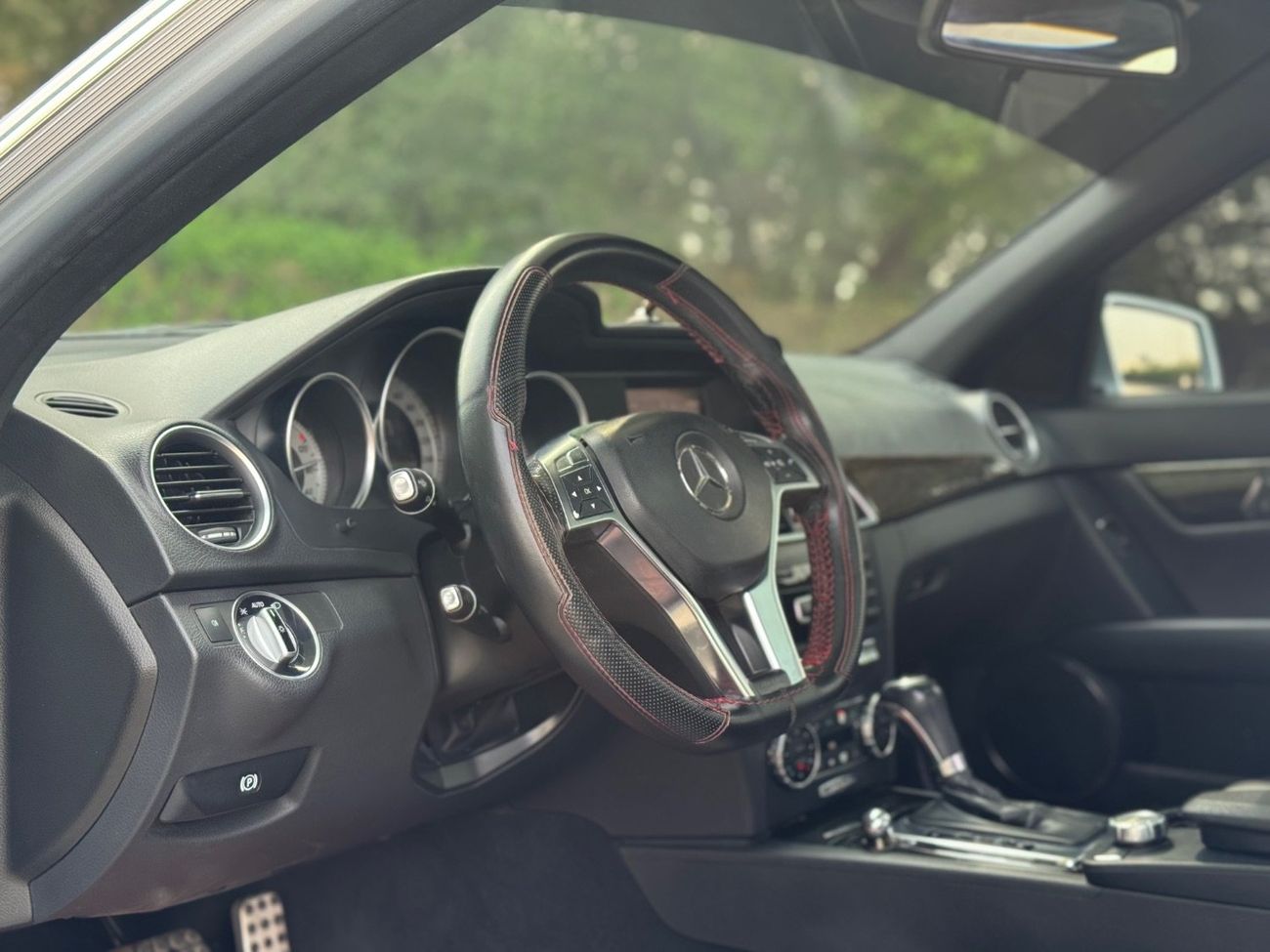 مرسيدس بنز C 200