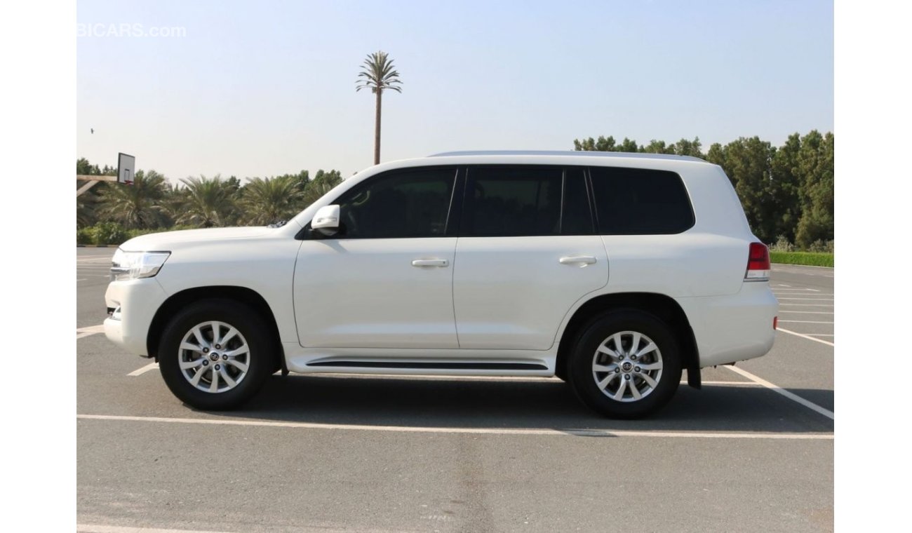 Toyota Land Cruiser 2017 | LAND CRUISER EXR V6 - WITH GCC SPECS AND EXCELLENT CONDITION - INC VAT