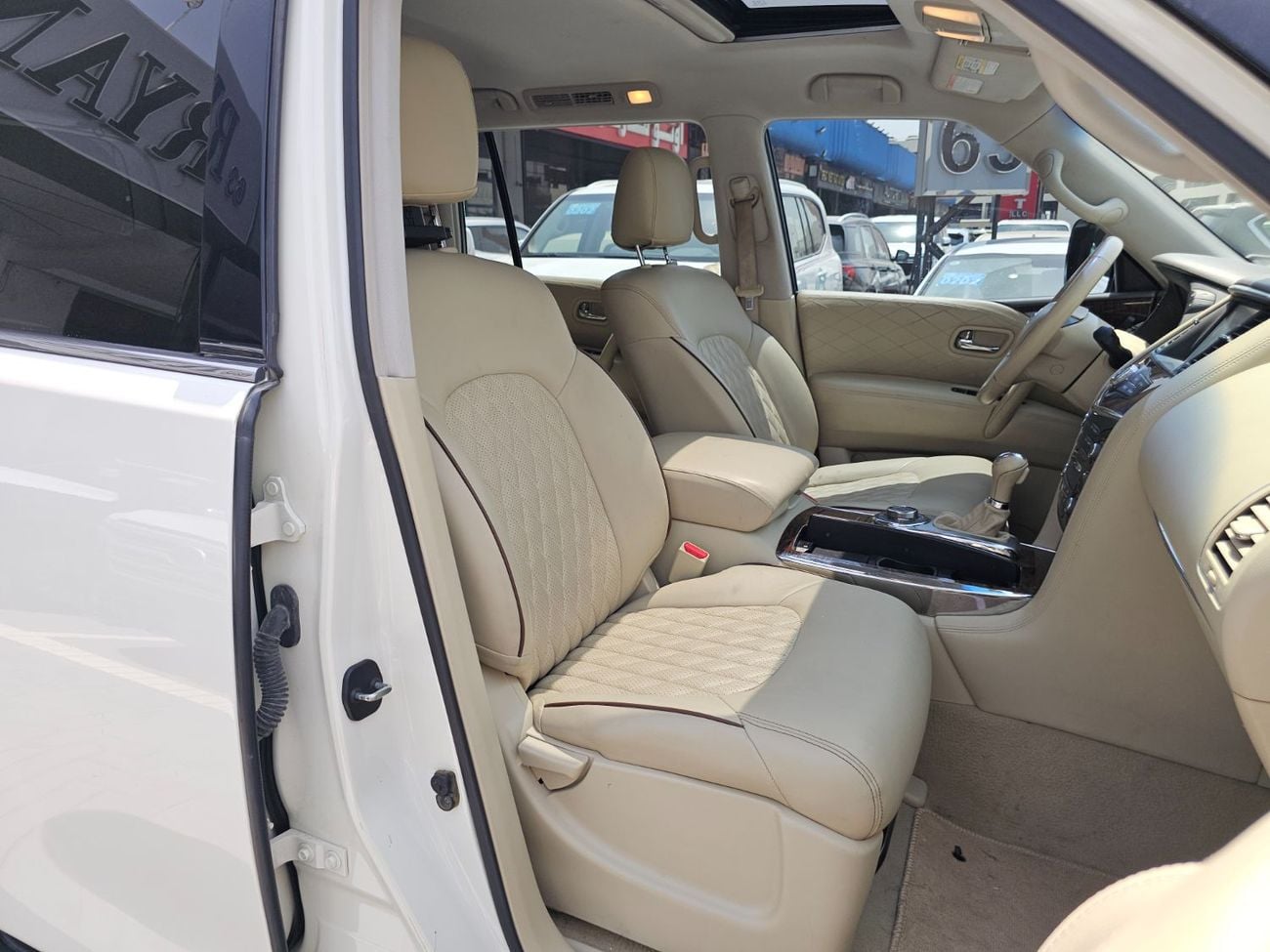 نيسان باترول SE T2 LEATHER