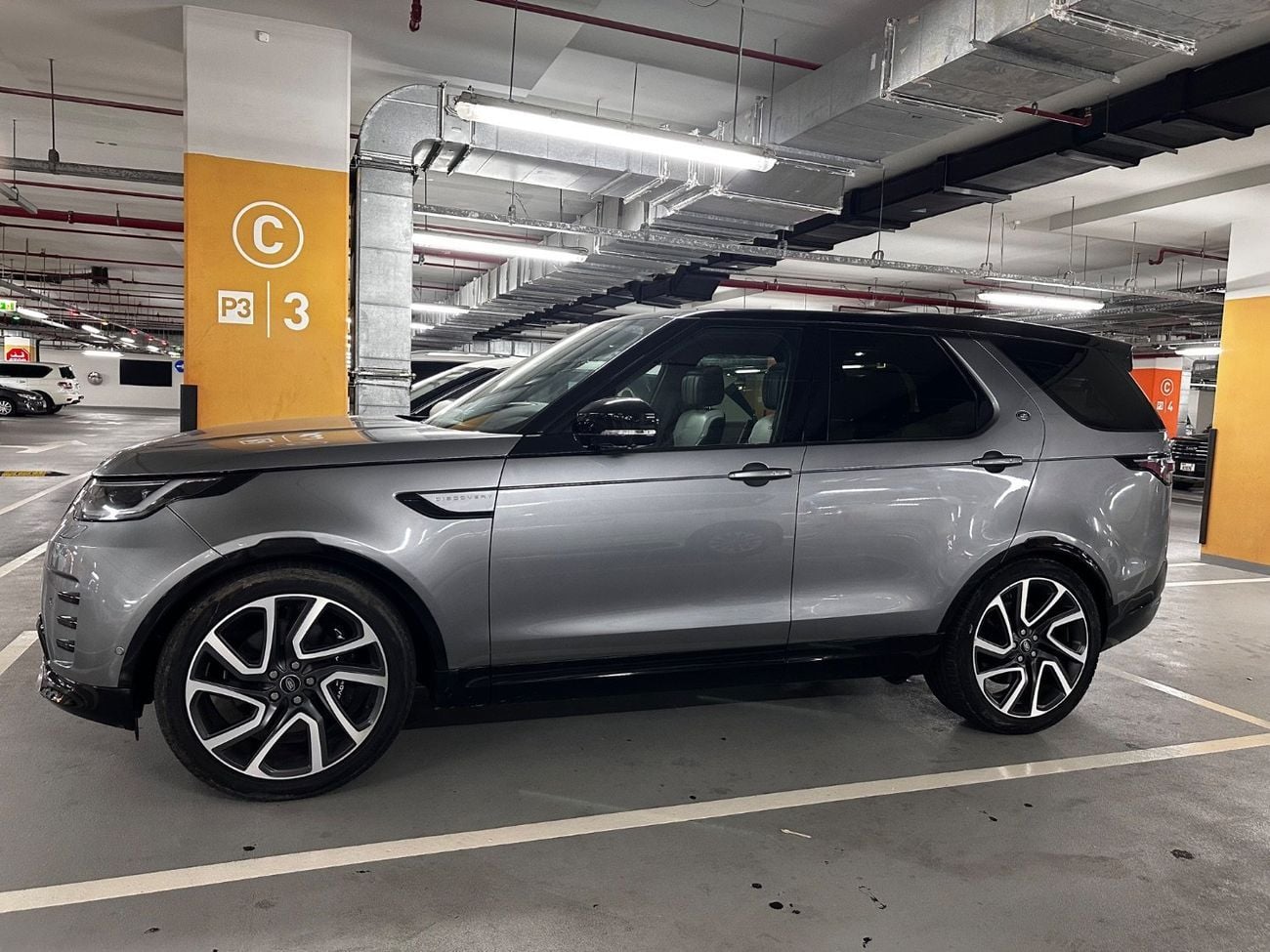 Land Rover Discovery Metropolitan Edition P360 3.0L