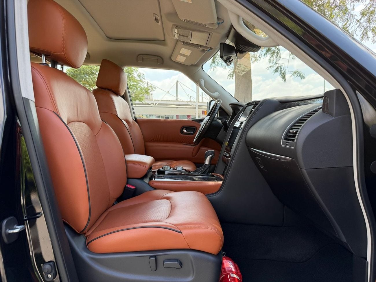 نيسان باترول LE T1 5.6L