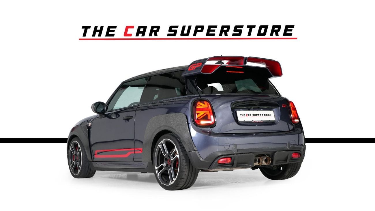 ميني كوبر إس JCW