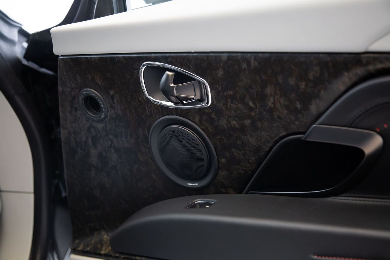 Aston Martin DB11 Std