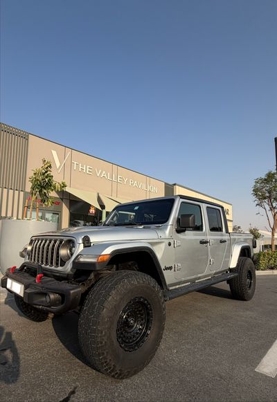 Jeep Gladiator SPORT
