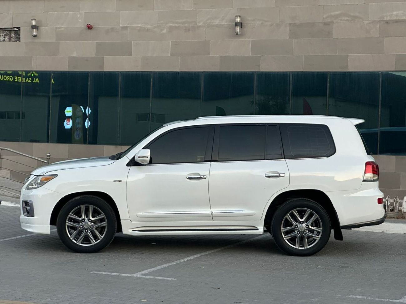 Lexus LX 570 لكزس LX570 خليجي 2009