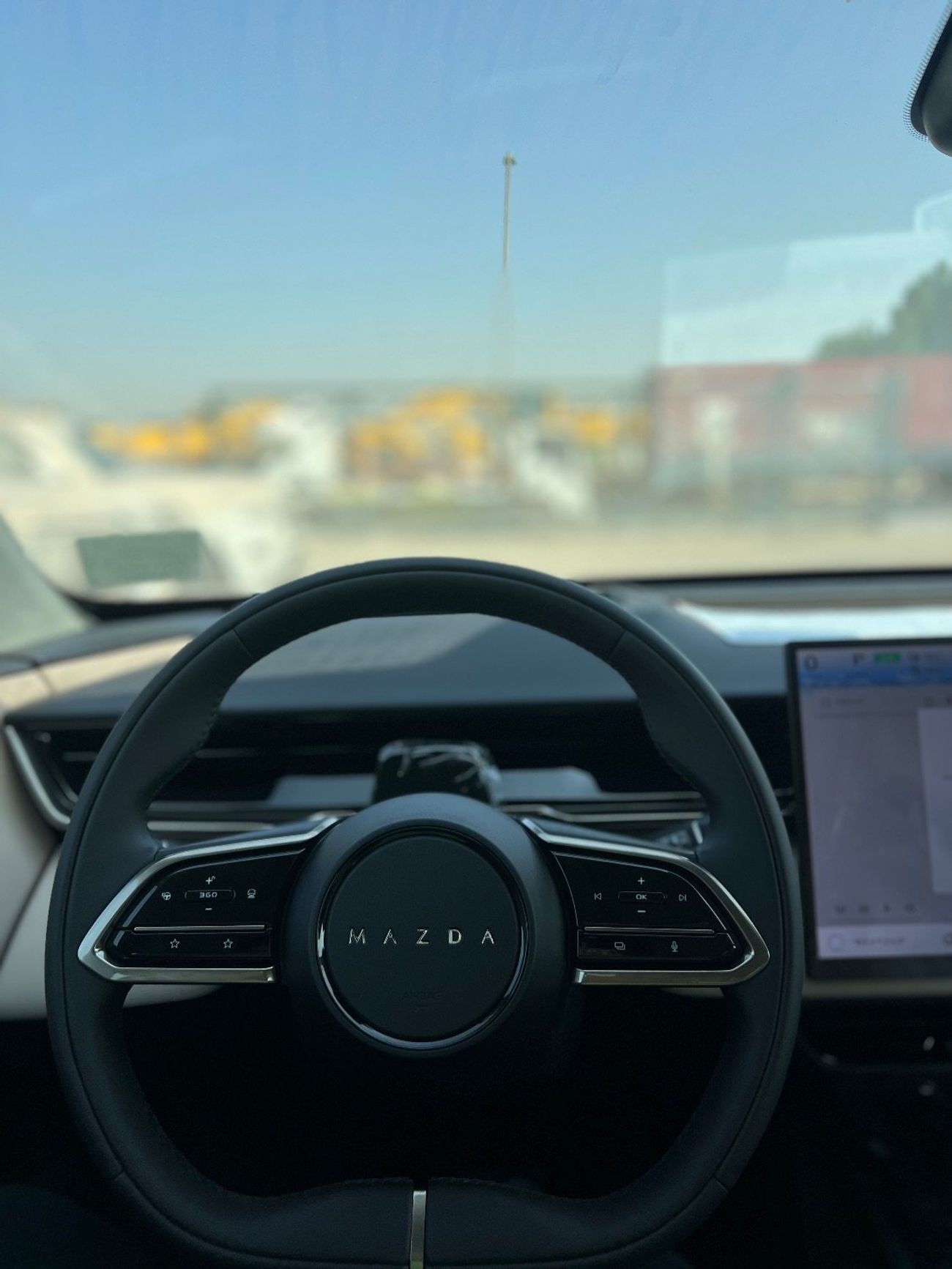 مازدا إي زد 60 Mazda EZ 60 Hybird 200 Pro Edition