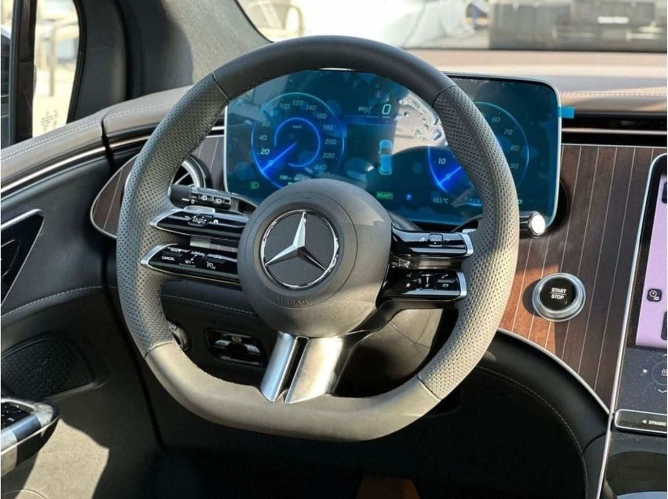 مرسيدس بنز EQE 500 MERCEDES BENZ  EQE500 2024