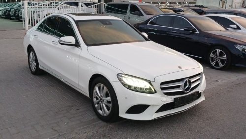 Mercedes-Benz C 220