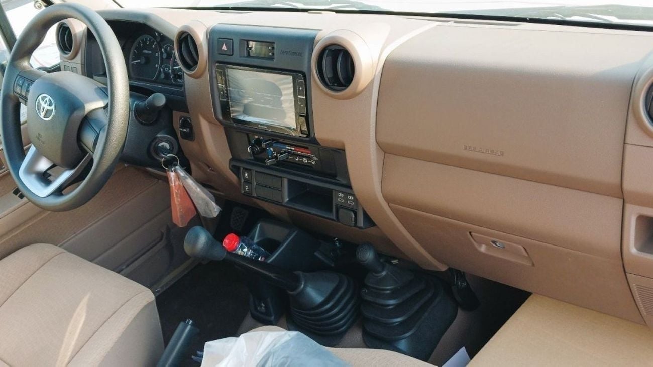 Toyota Land Cruiser Pick Up LC 79 Single Cabin 4.5L Diesel 2024YM with Difflock