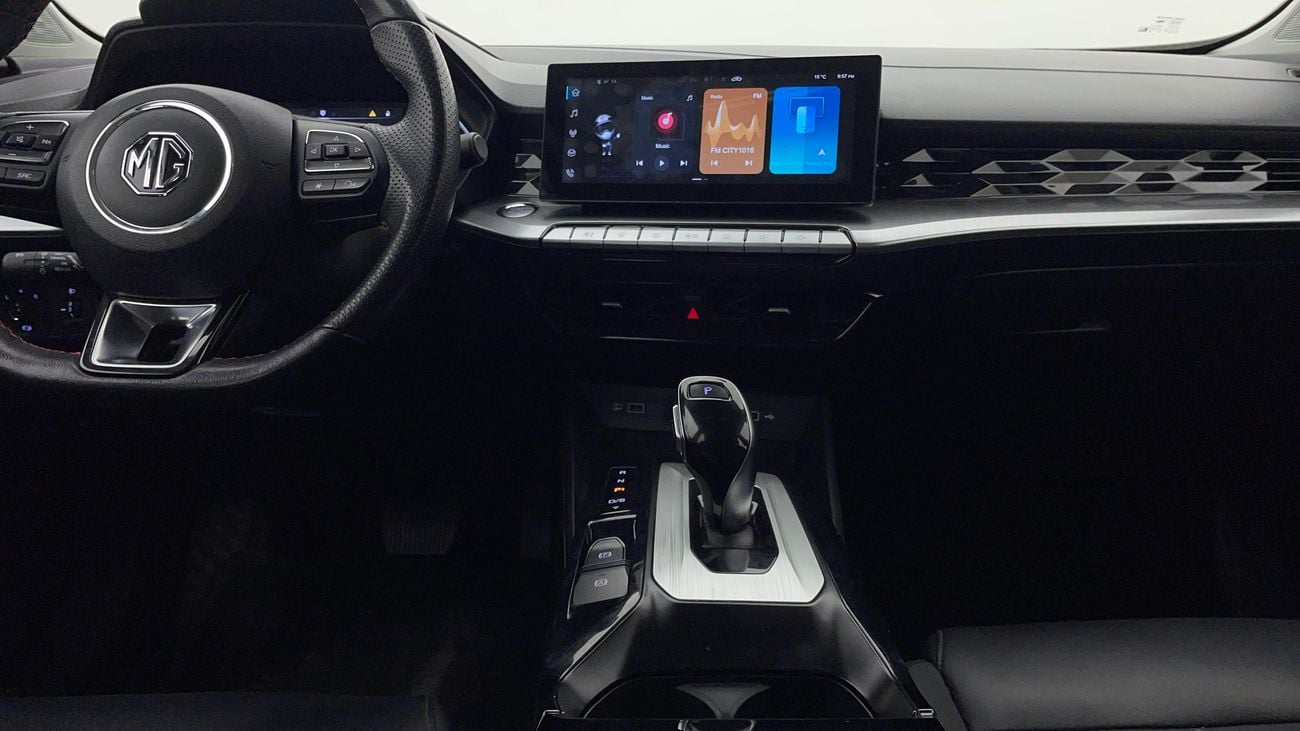 أم جي GT LUXURY 1.5 | بدون دفعة مقدمة | اختبار القيادة في المنزل