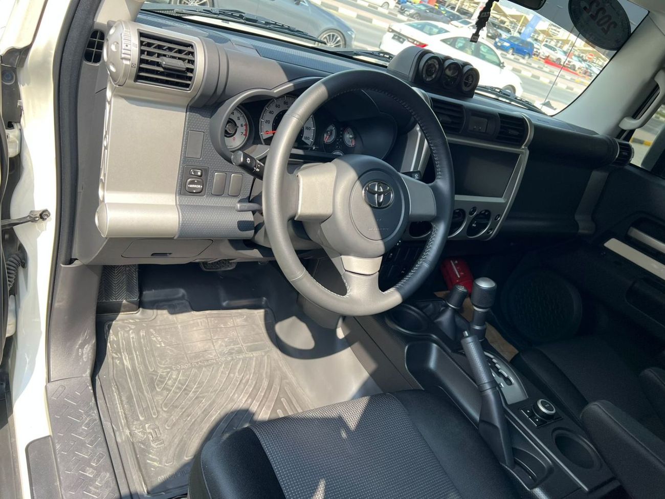 Toyota FJ Cruiser TOYOTA FJ CRUISER 2022 Std 4.0L (270 HP)/V6