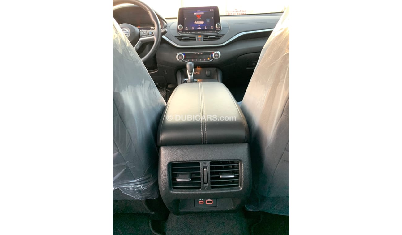 Nissan Altima SV