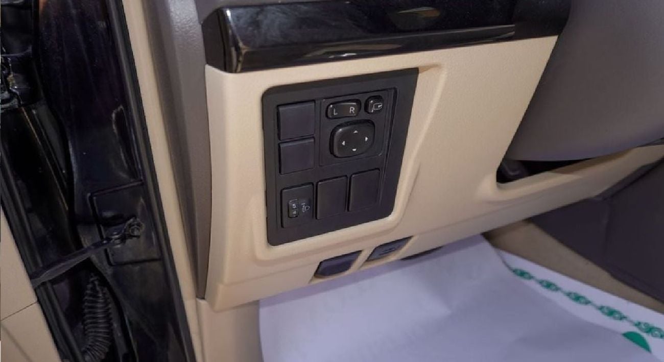 تويوتا برادو TX-L 2018 V4 2.7L GCC Specification Very Clean And Perfect Condition