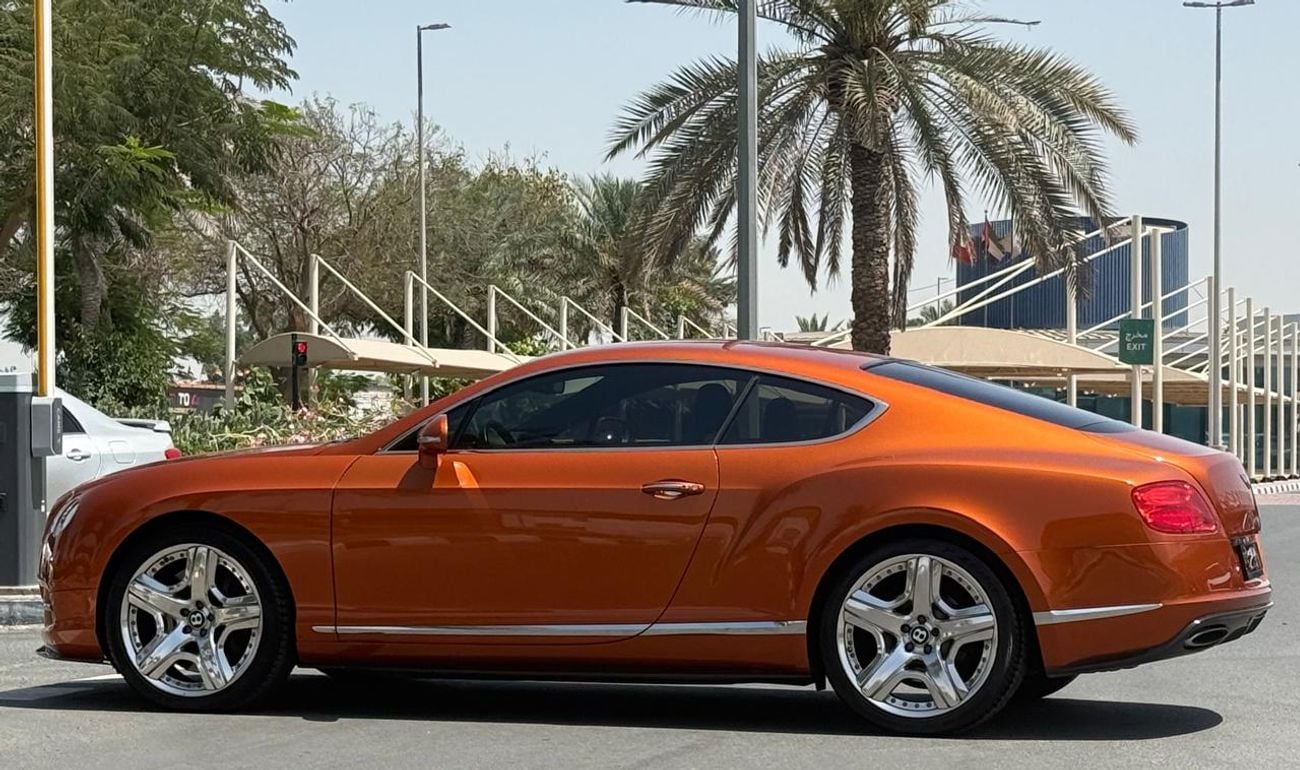 Bentley Continental SPORT UP Mulliner 6.0L Coupe Bentley Continental GT W12 2012 GCC Specs Full Service History in Low M