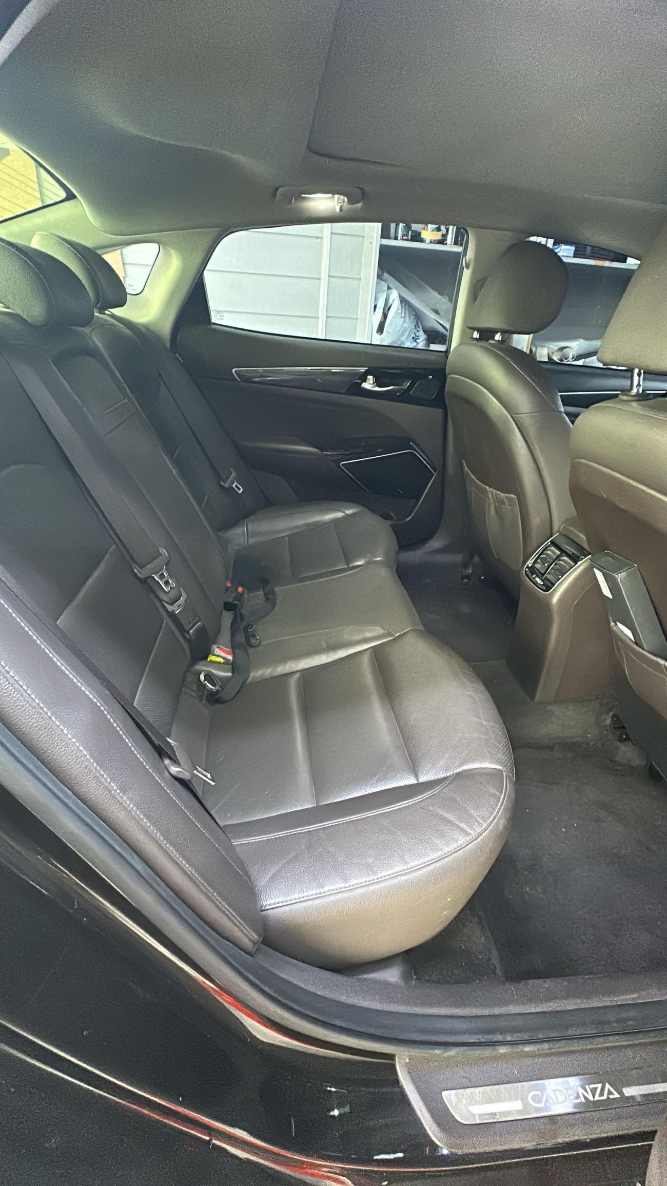 كيا كادنزا V6 GDI