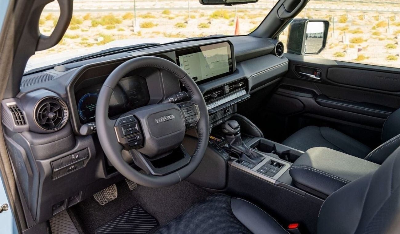 Toyota Prado GXR PRADO 250 2.8D AT FIRST EDITION MY2025 – BLUE & GREY ROOF