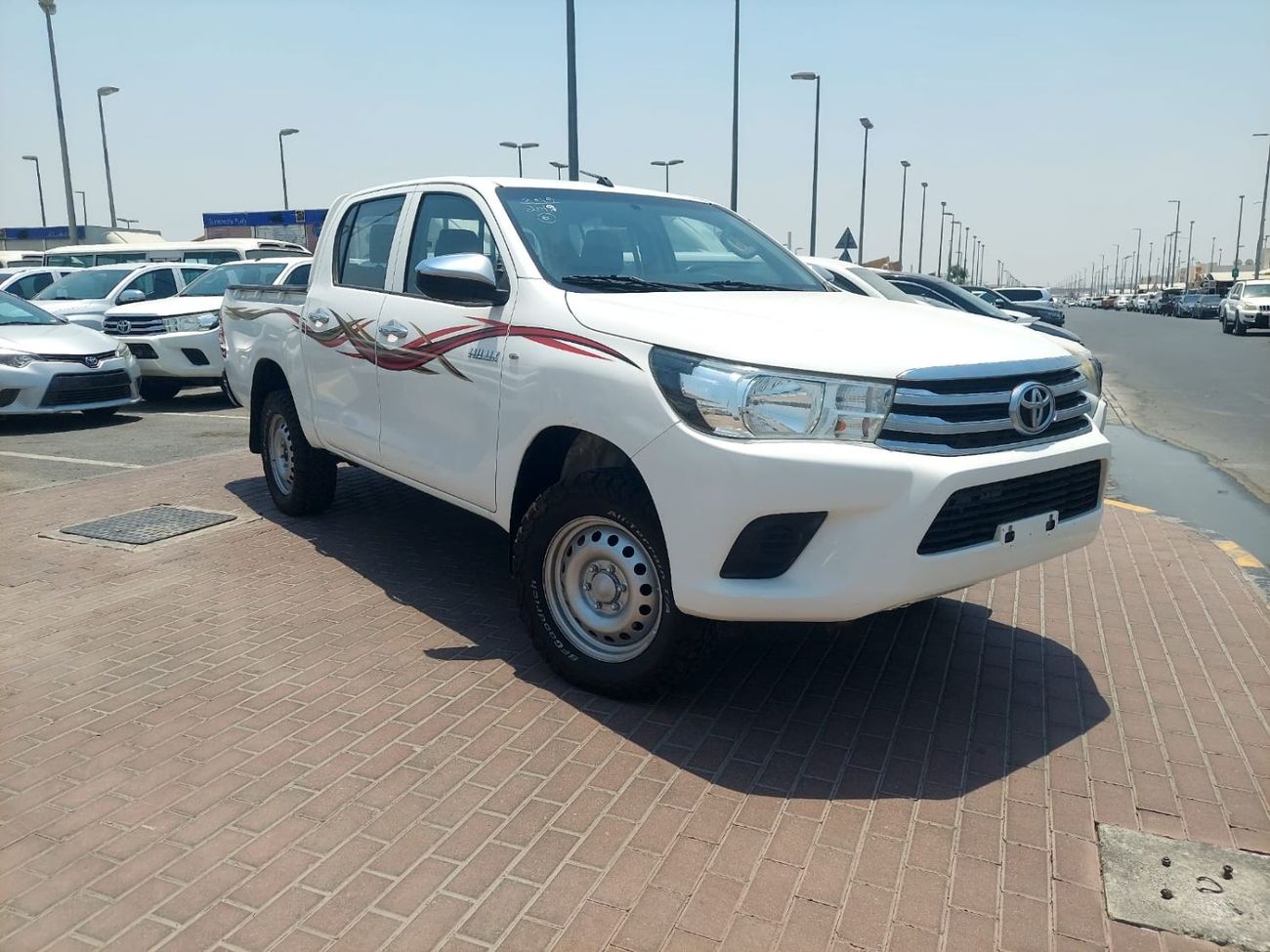 Toyota Hilux DC 4WD 2.4L DIESEL MANUAL TRANSMISSION