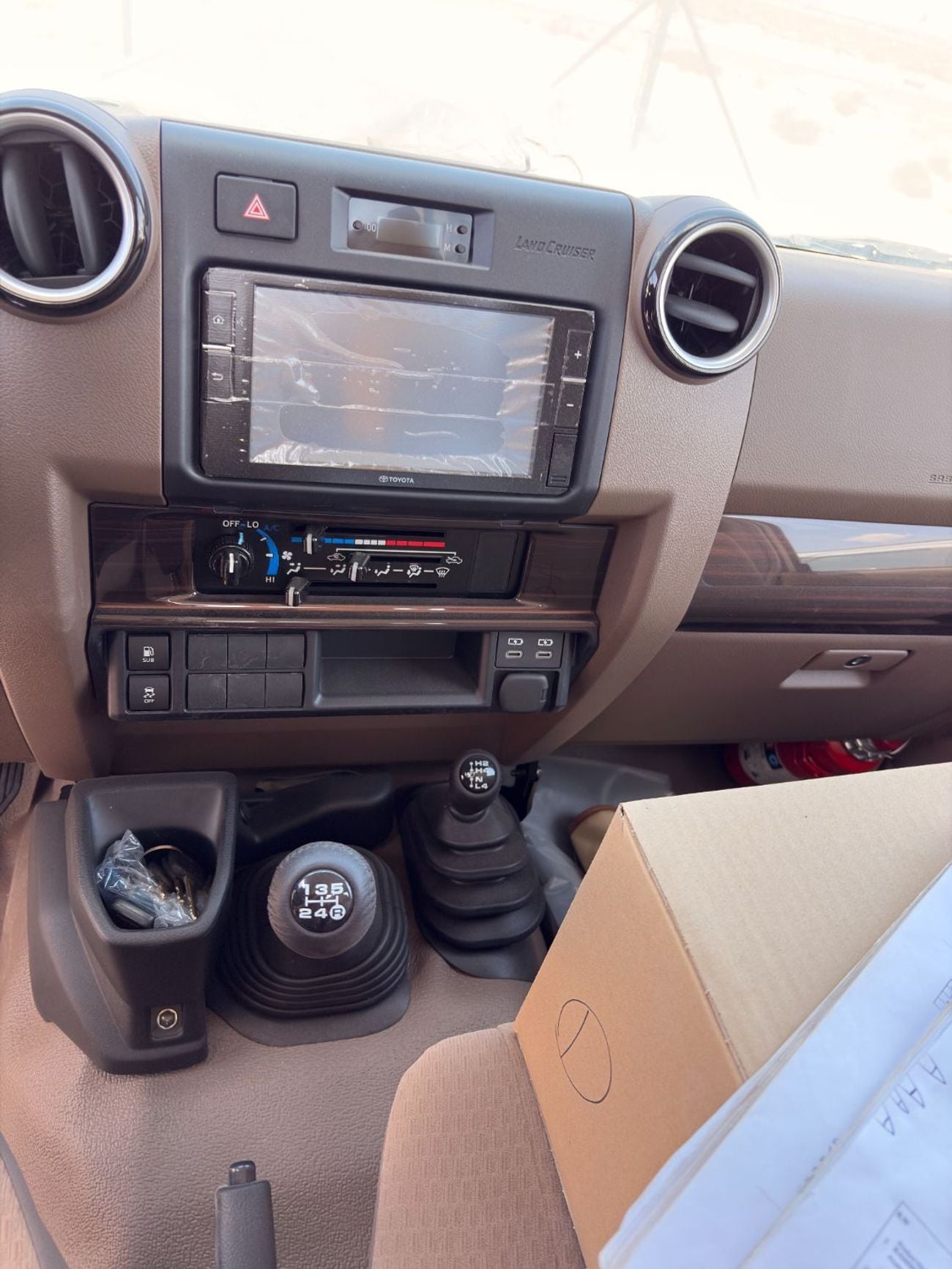 تويوتا لاند كروزر بيك آب PICKUP 70th LX1 4.0L