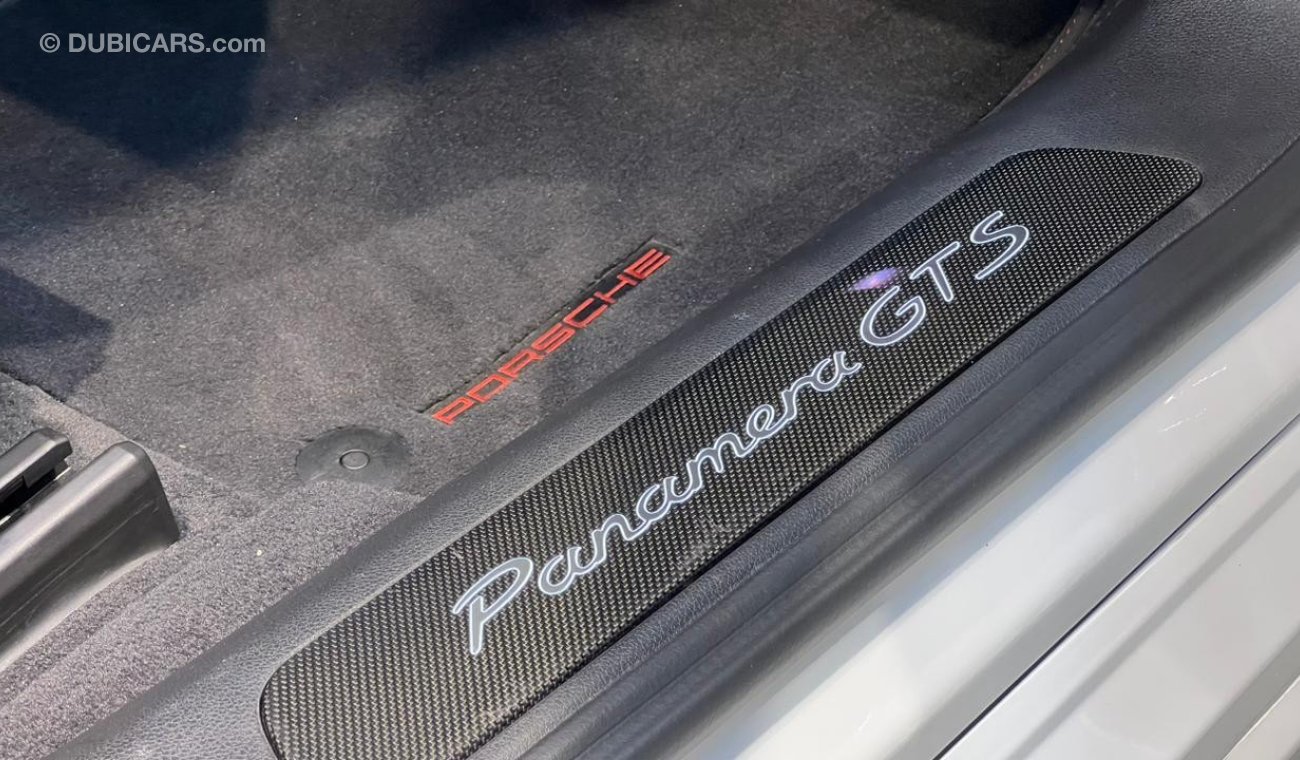 بورش باناميرا جي تي أس Porsche Panamera GTS Gcc