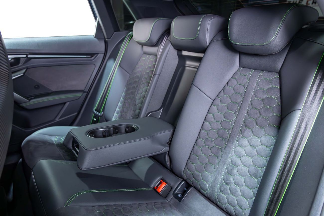 Audi RS3 TFSI quattro 2.5L Sportback Al Nabooda warranty Service Contract-Carbon RS Bucket Seats-Special Colo