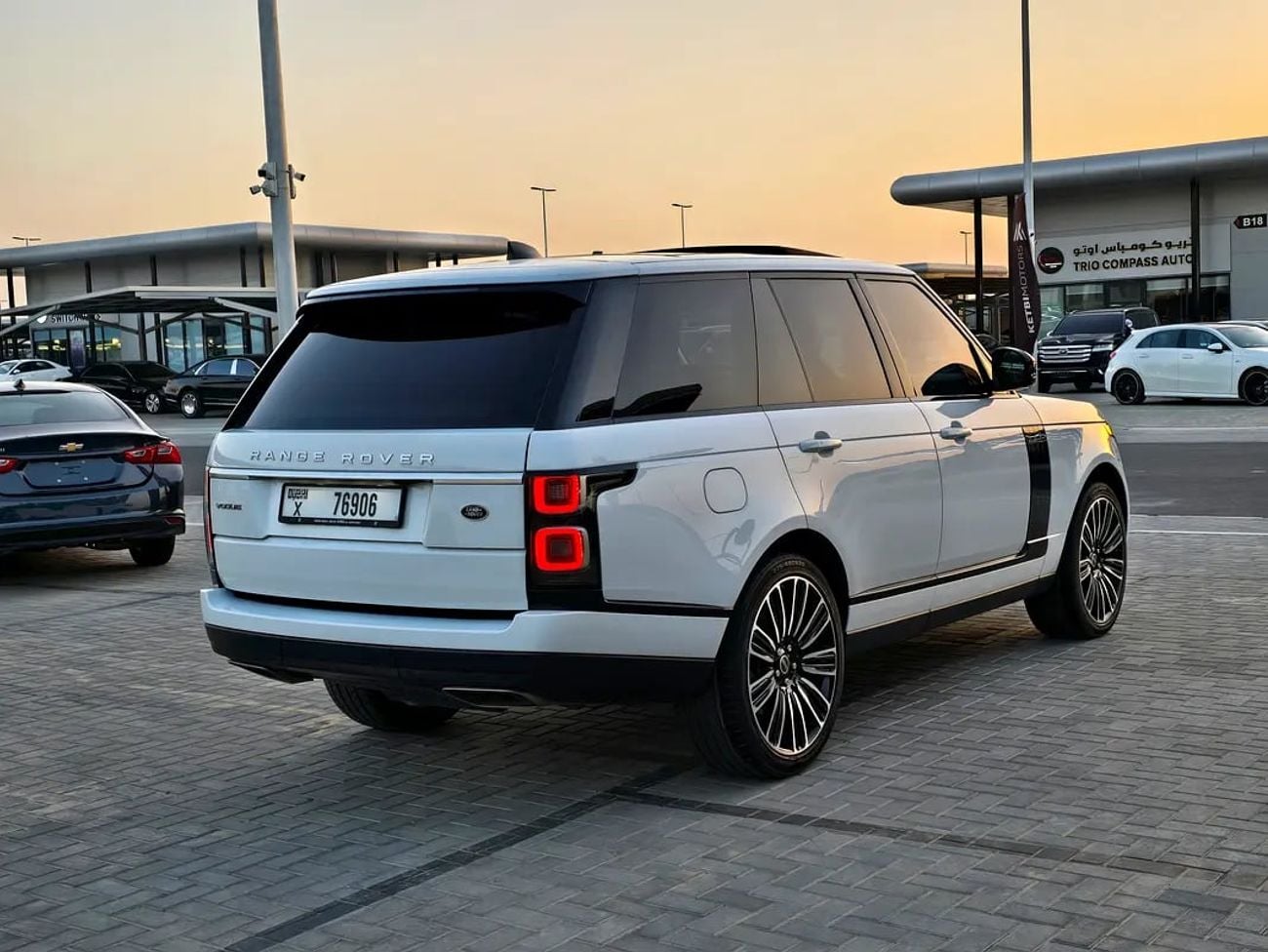 Land Rover Range Rover HSE European Specs