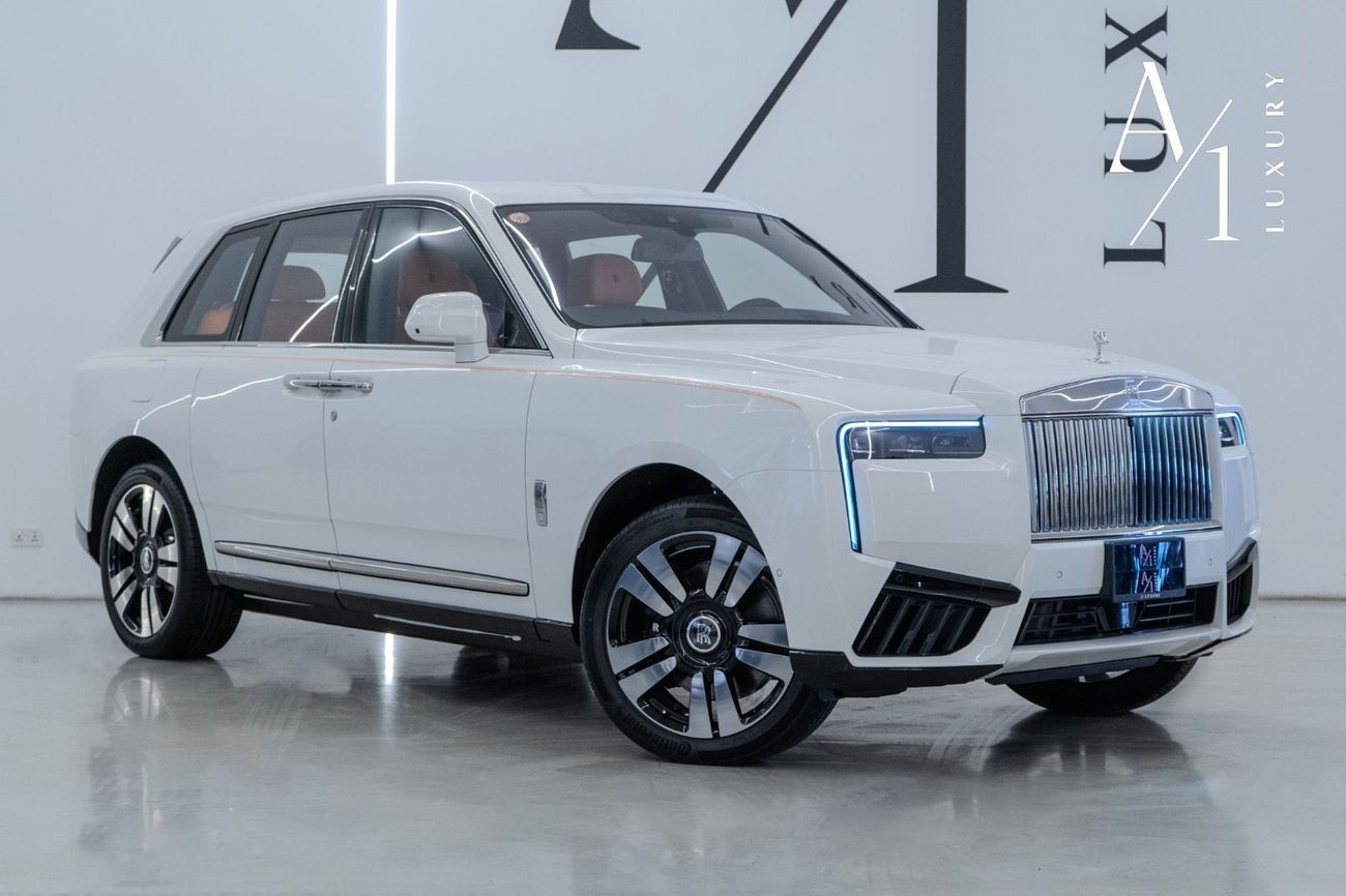 Rolls-Royce Cullinan 2025 Rolls Royce Cullinan V12, Like Brand New, Delivery kms, Fully Loaded, Japanese Spec