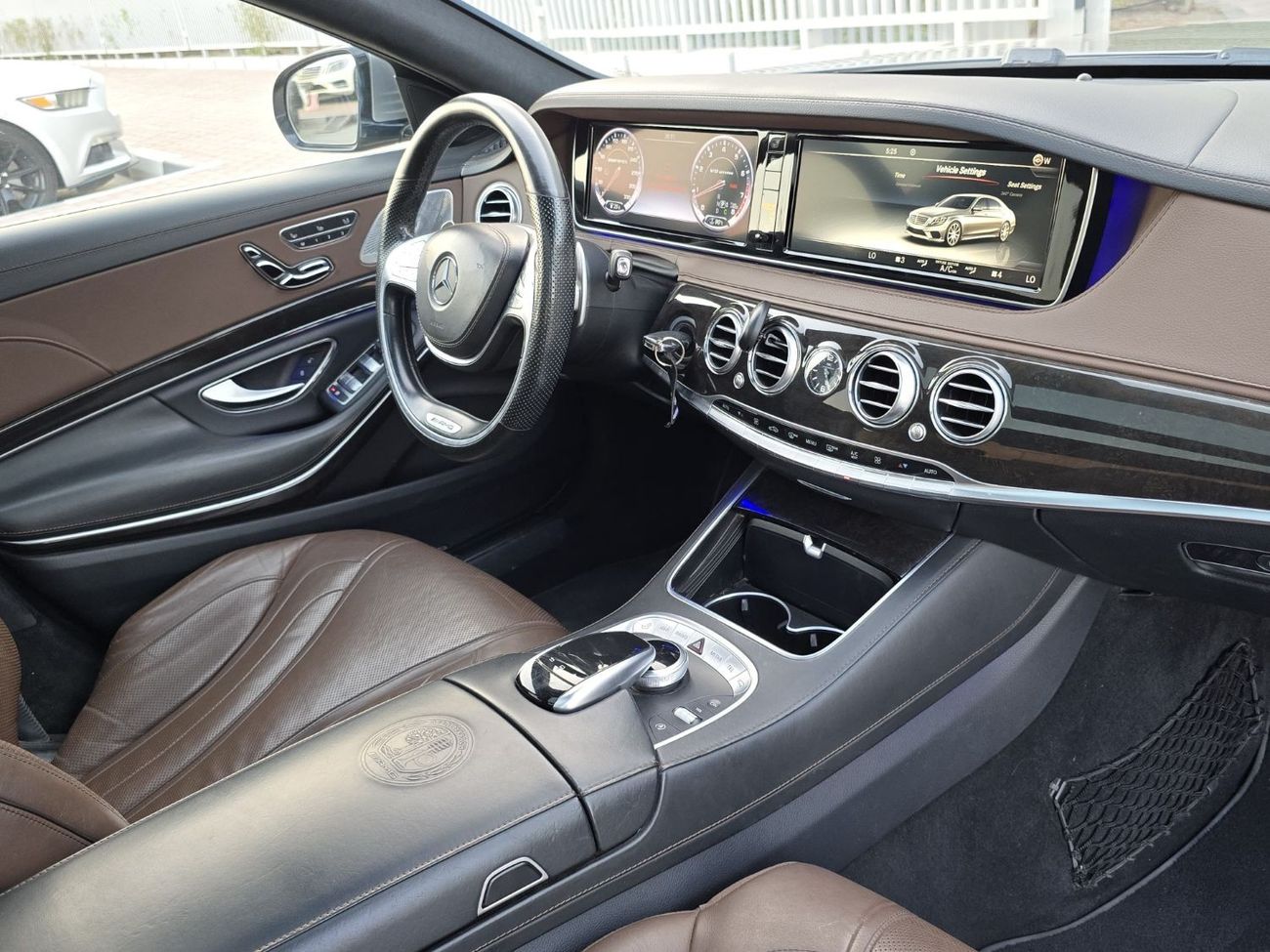 Mercedes-Benz S 63 AMG Std S-63 AMG 4-MATIC 2015 US (CLEAN TITLE) ACCDENTS FREE IN PERFECT CONDITION