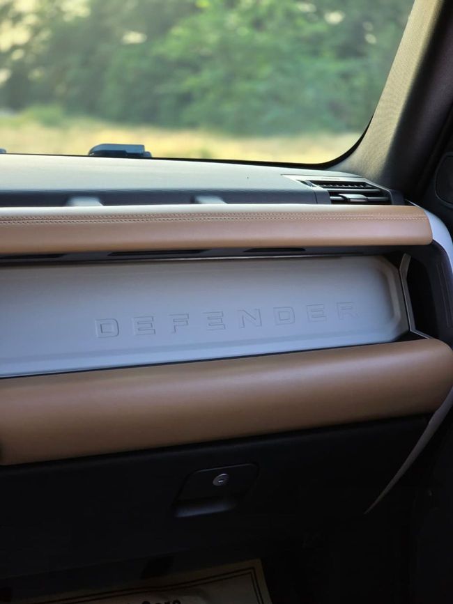 Land Rover Defender HSE P400, миниатюра 29