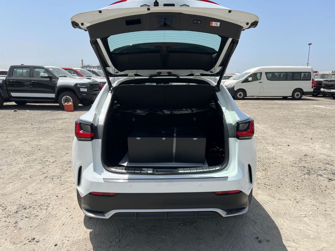 Lexus NX350 F Sport 2.4L