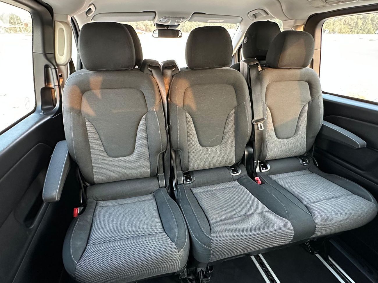 Mercedes-Benz V 250 MERCEDES V-250 2019 GCC BODU=Y KIT MAYBACH GOOD CONDITION INSIDE OUT SIDE