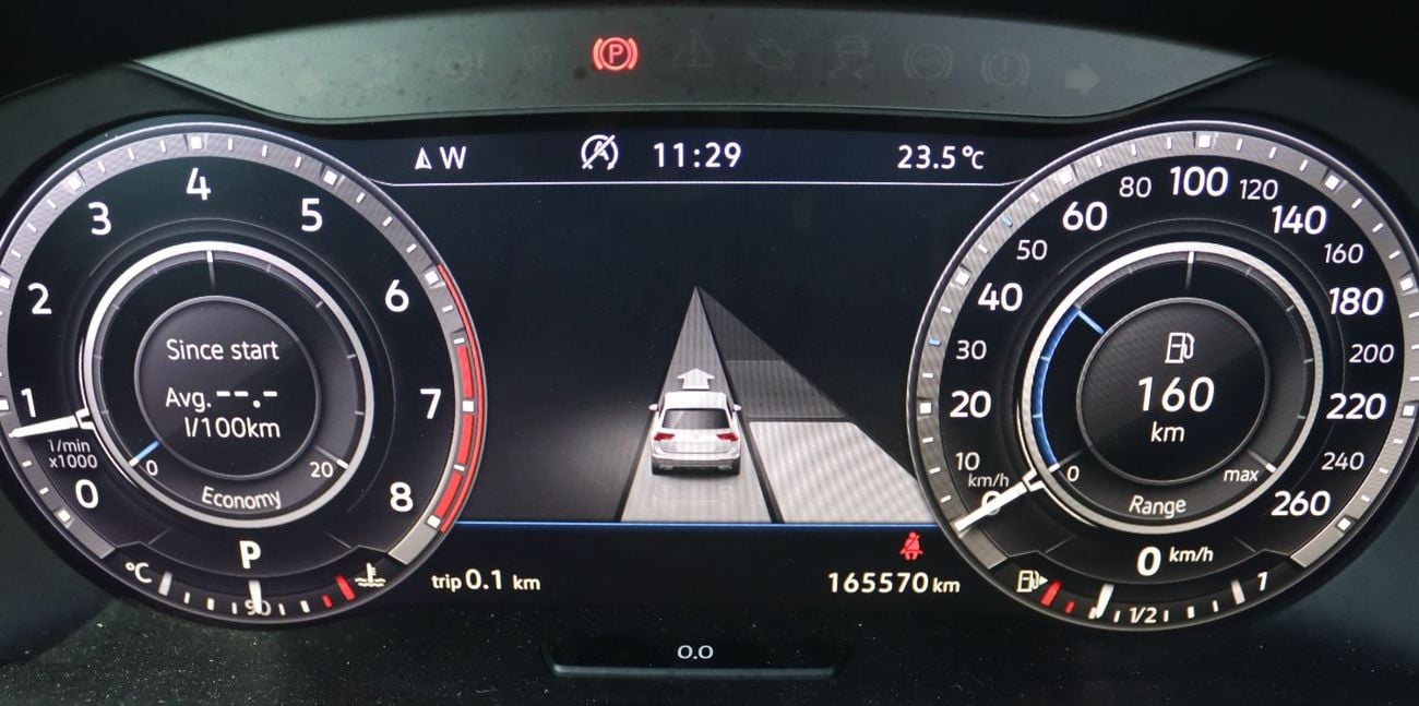 Volkswagen Tiguan R-Line 2.0L Volkswagen Tiguan 2018- GCC - Accident-free - 2.0L  - Full options - All-wheel drive - E