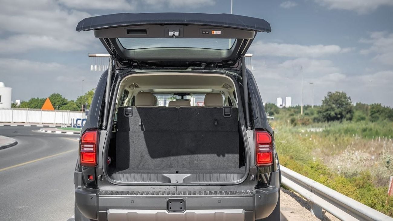 Toyota Prado Prado 2.4 ALR Mid option GCC