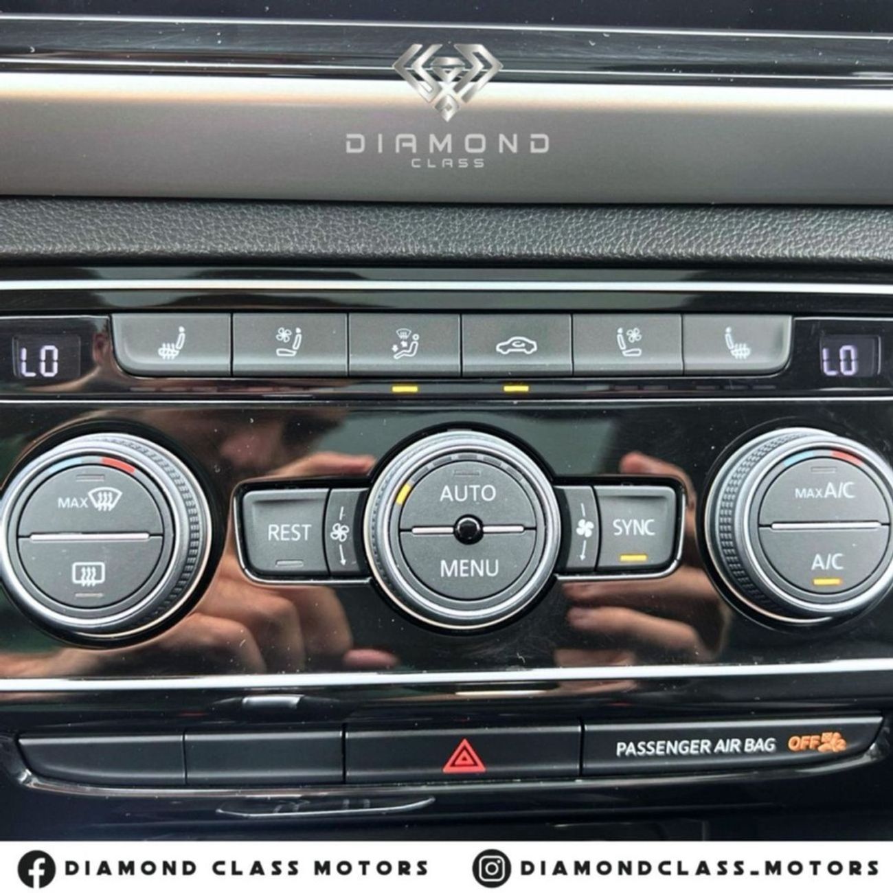 Volkswagen Teramont Highline 3.6L Volkswagen Teramont Highline  3.6L AWD Panoramic  Full Option   GCC    Under Agency Wa