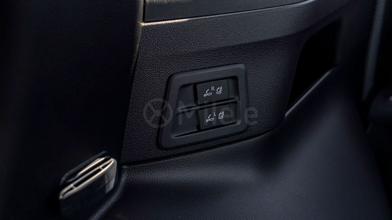 Toyota Land Cruiser VXR