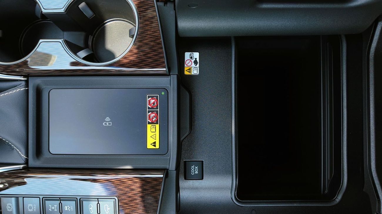 لكزس LX 600 SIGNATURE 2026 Lexus LX 600 | 3.5L Twin-Turbo V6 | 409 HP | GCC Specs