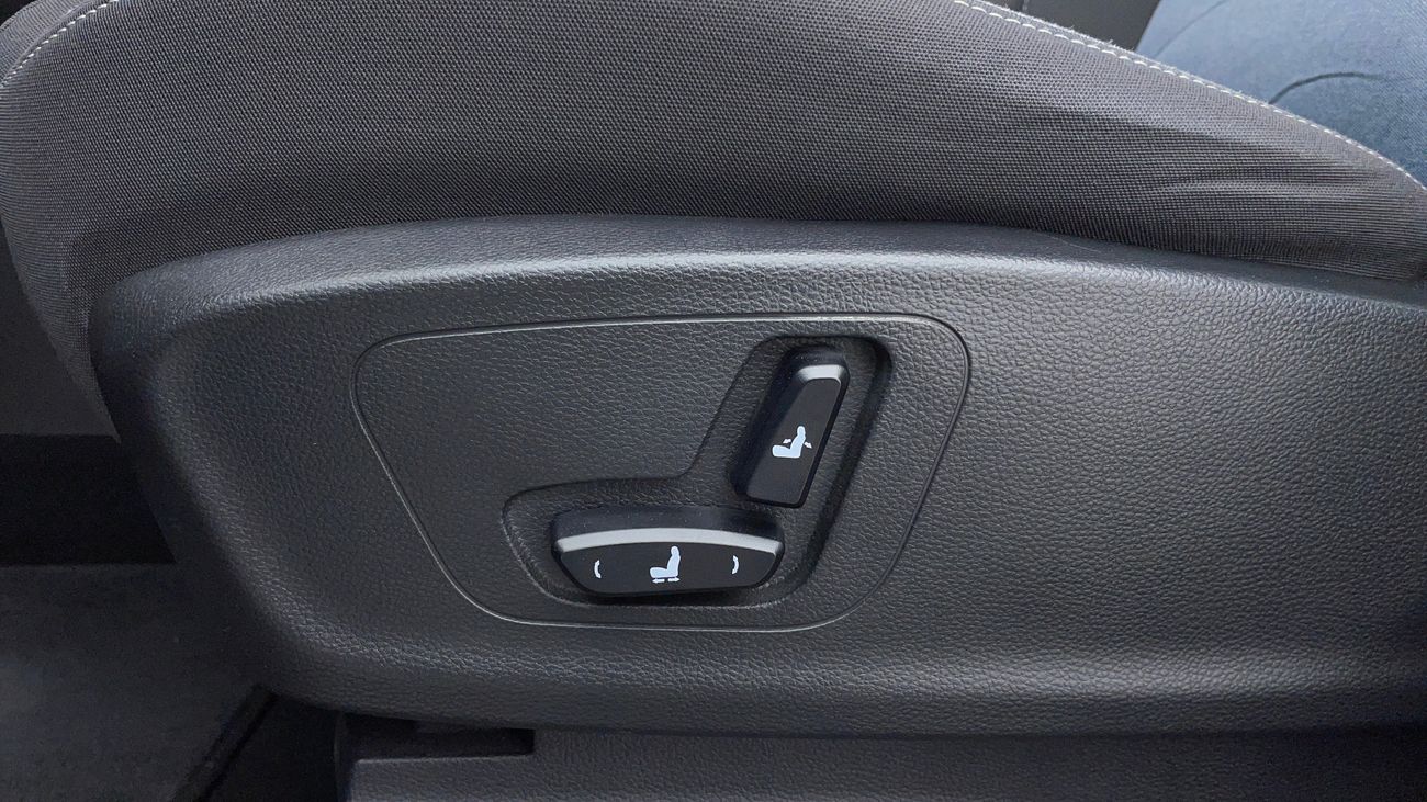 Chevrolet Captiva PREMIER 1.5 | Zero Down Payment | Free Home Test Drive