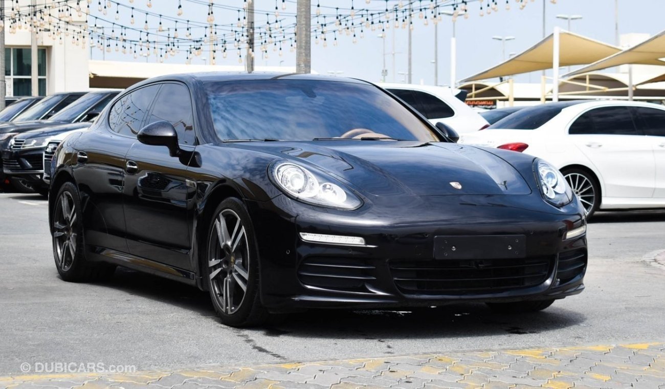 Porsche Panamera S