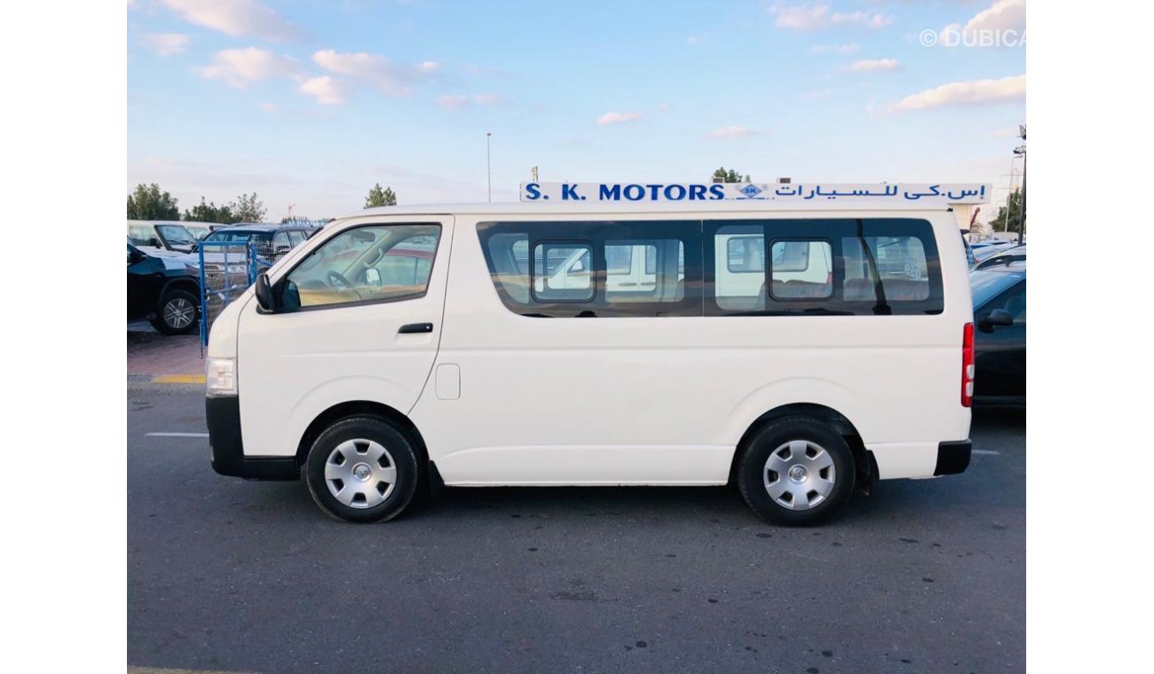 Toyota Hiace MANUAL GEAR, 2.700CC PETROL, CODE-94262